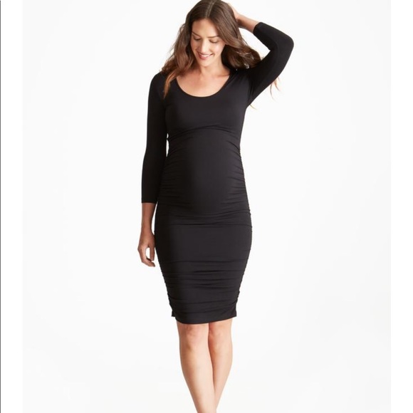 NWT Ingrid & Isabel Black Shirred Maternity Dress - Picture 2 of 5